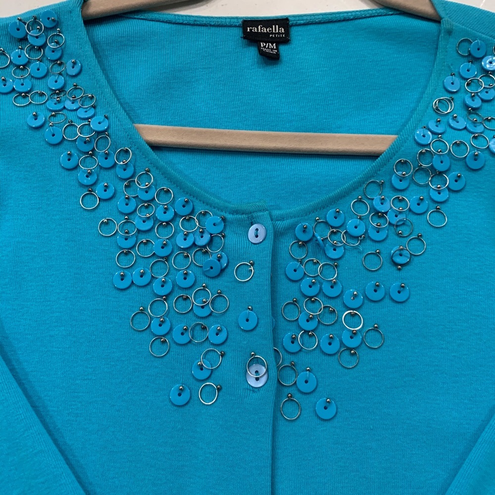 Women’s sweater